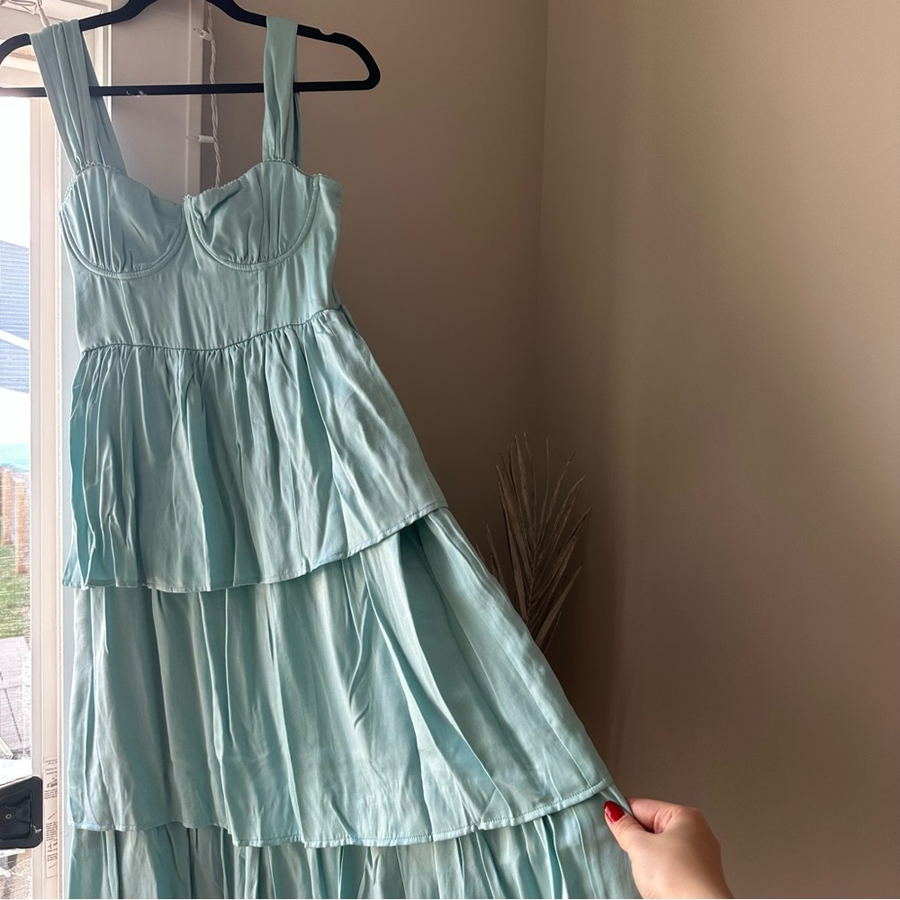 Brand New (NWT) WeWoreWhat Corset Tiered Midi Dress - Picture 7 of 11
